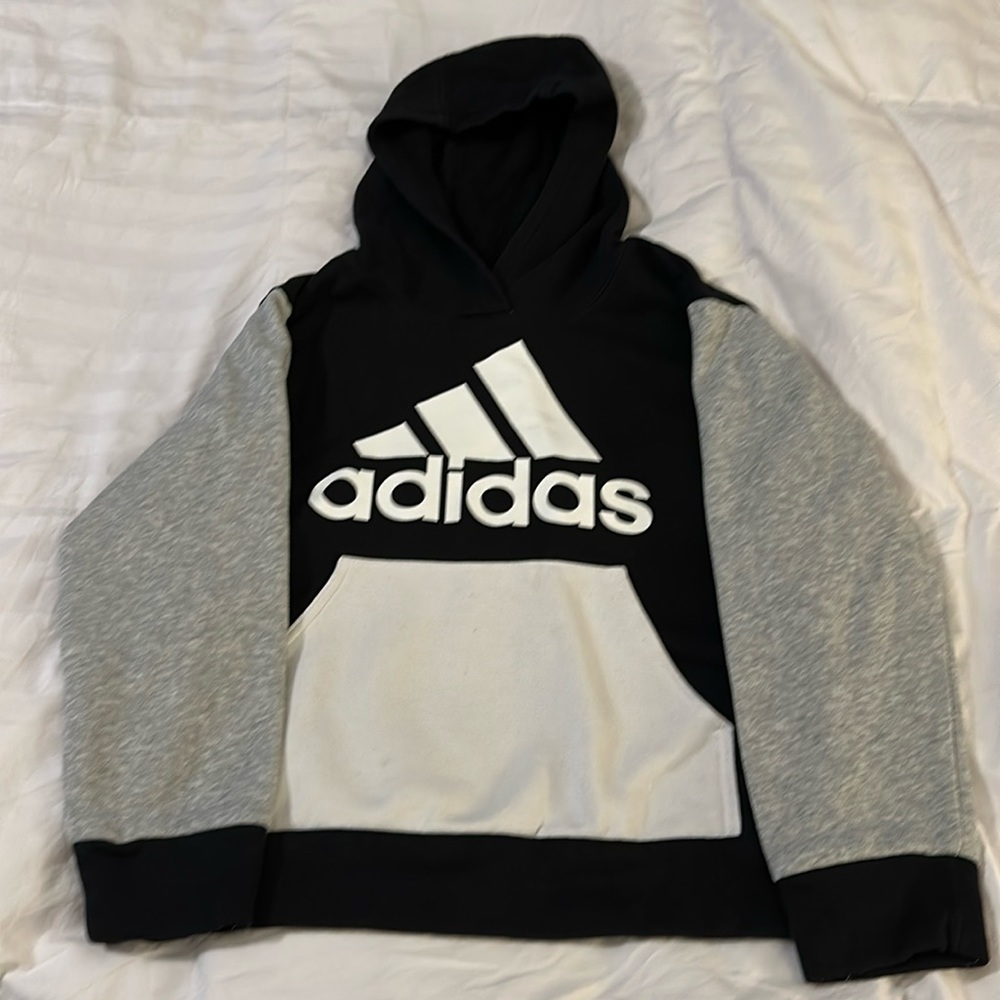 Adidas boys size small (8) black/white/gray color block hooded sweatshirt